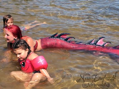 Professional Mermaid Performer New England Mermaids Swimming at the Beach Massachusetts